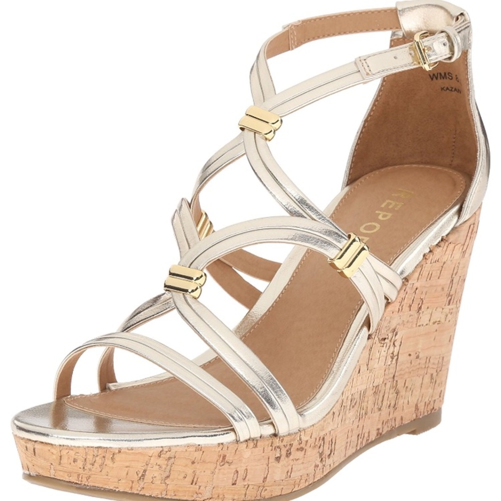 Report “Kazan” wedge sandals